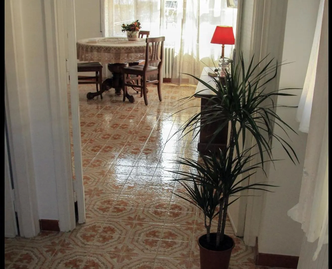 Domus Roma Vacanze - Qui Staremo Bene Apartment